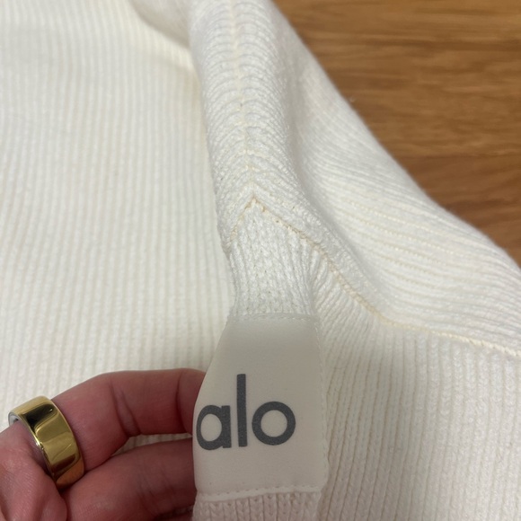 Alo women's white hoodie - Picture 2 of 4